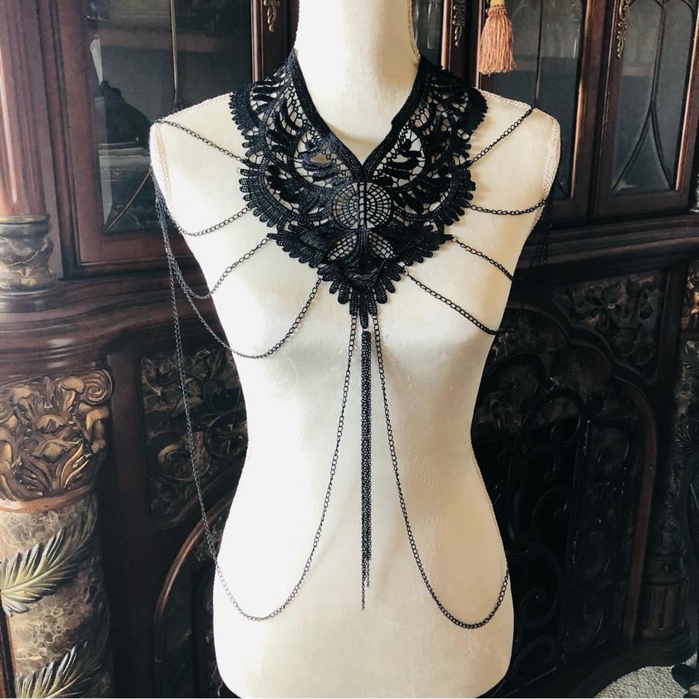 Wide lace neckline fringe body jewelry costume Halloween elegant NIP